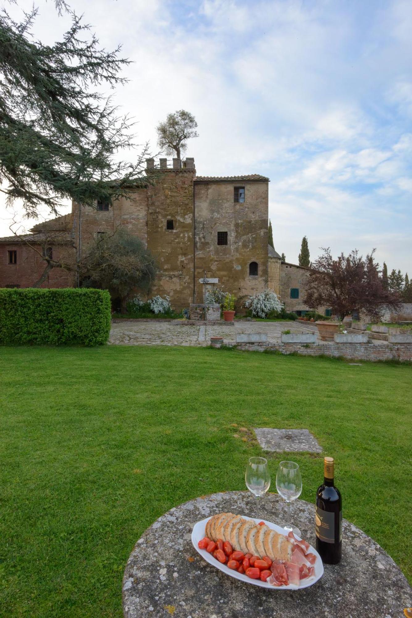 Al Glicine Di Sant'Abondio Villa Siena Luaran gambar