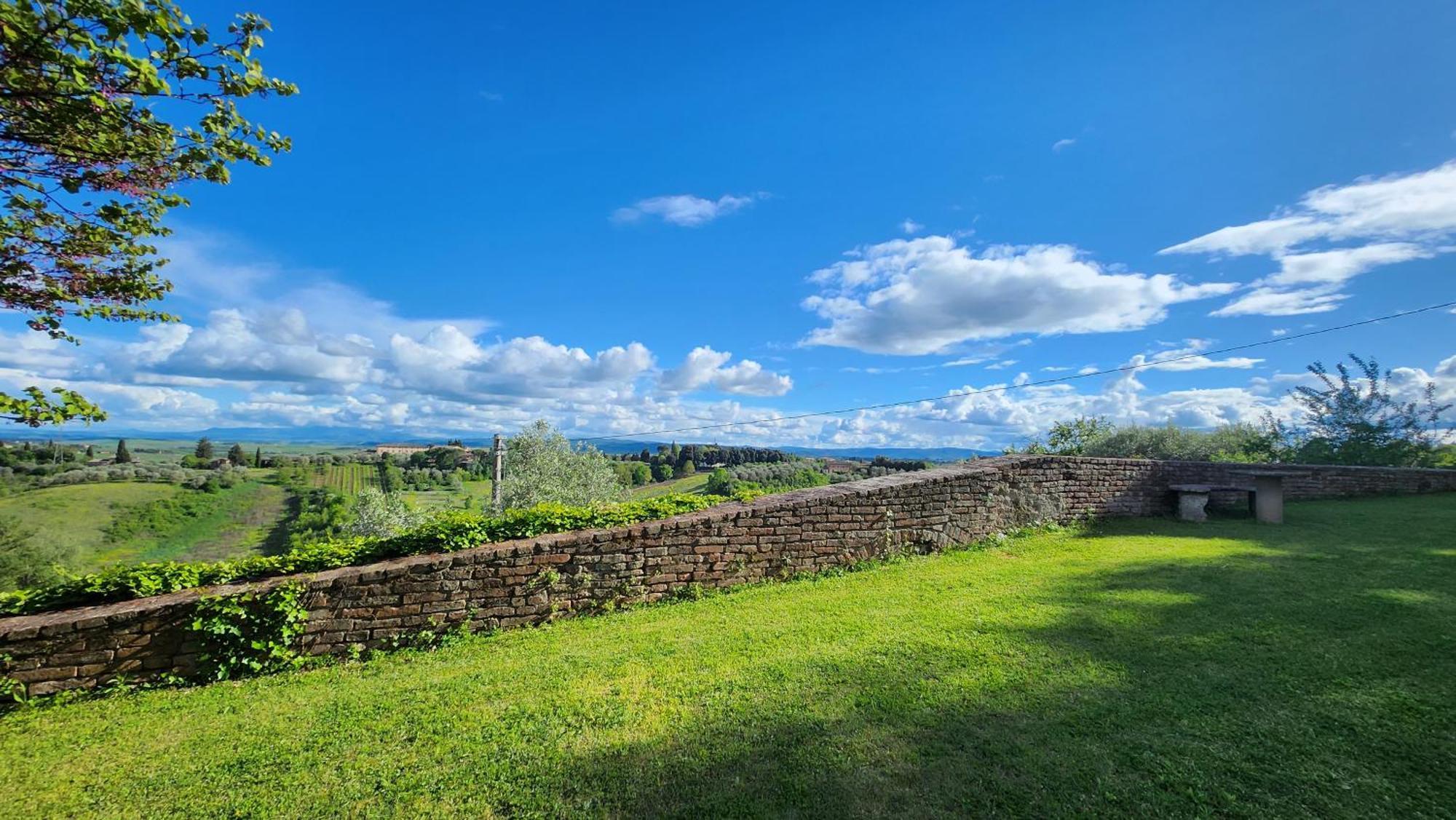 Al Glicine Di Sant'Abondio Villa Siena Luaran gambar