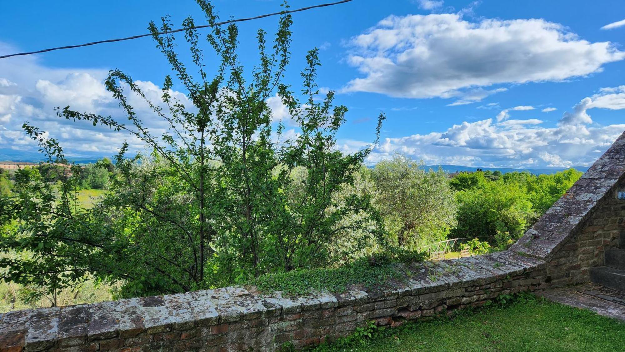 Al Glicine Di Sant'Abondio Villa Siena Luaran gambar